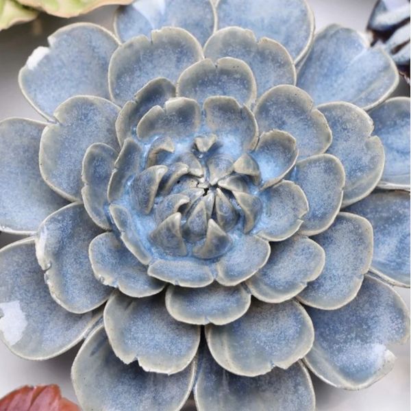Blomst I keramikk - Bl&aring; ringblomst 11cm