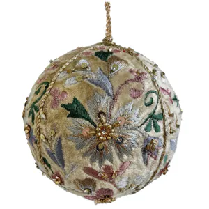 Hovedbilde Eksklusiv julekule i fl&oslash;yel med broderier 9cm